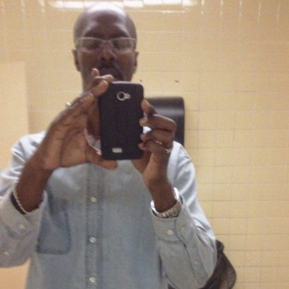 Meet your Posher, David - Picture 1 of 1